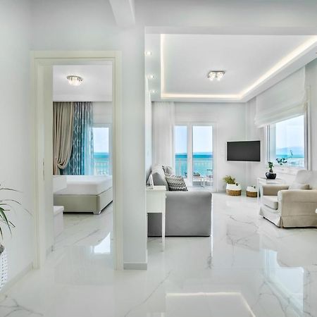 Beach Front Casa Elena Hanioti Eksteriør bilde