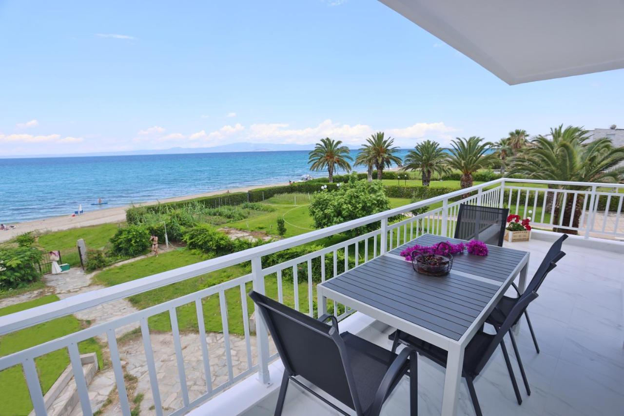 Beach Front Casa Elena Hanioti Eksteriør bilde