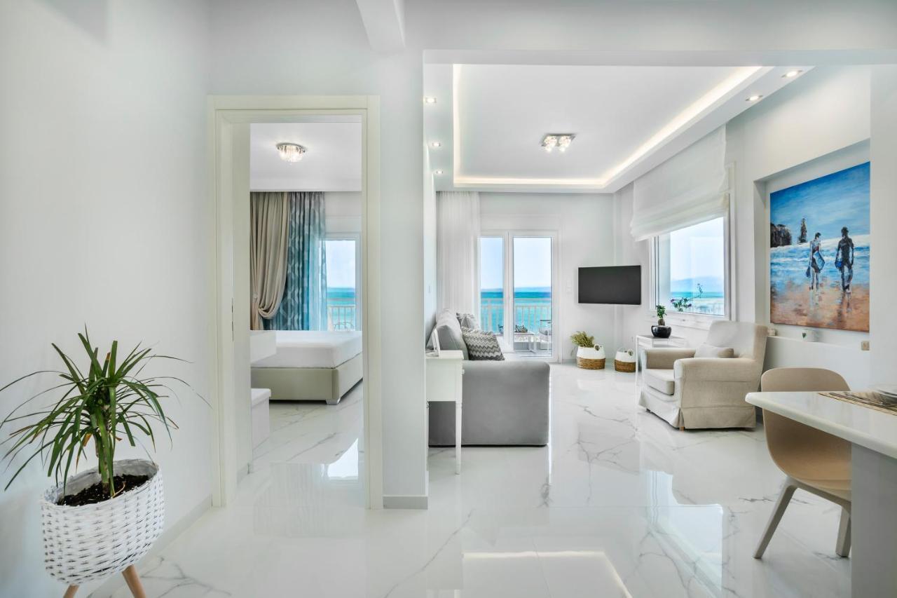 Beach Front Casa Elena Hanioti Eksteriør bilde